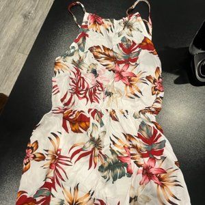 White Floral Shorts Romper Open Back No size Listed